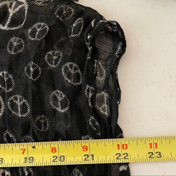 Fashion Bug black and white scarf - Picture 6 of 7